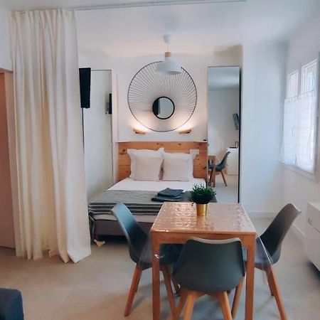 Le Studio Des Tours - Parking Leilighet Arles Eksteriør bilde
